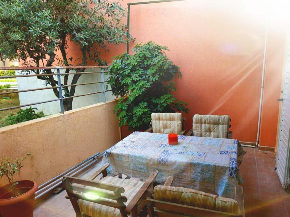 Ilias' Cosy And Relaxing Apartment Athens Exterior photo
